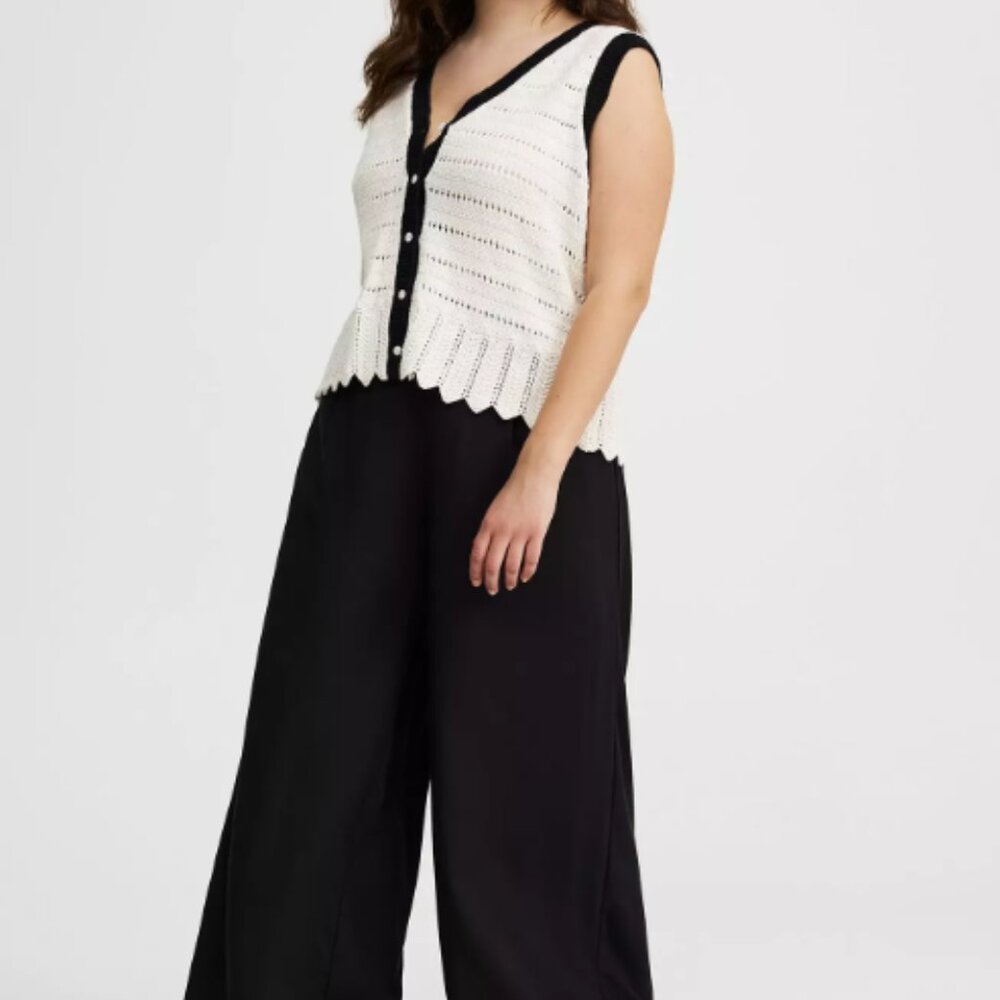 Torrid 2 Wide Leg Elegant Black Women's Pants High Rise Pull On Palazzo Pants